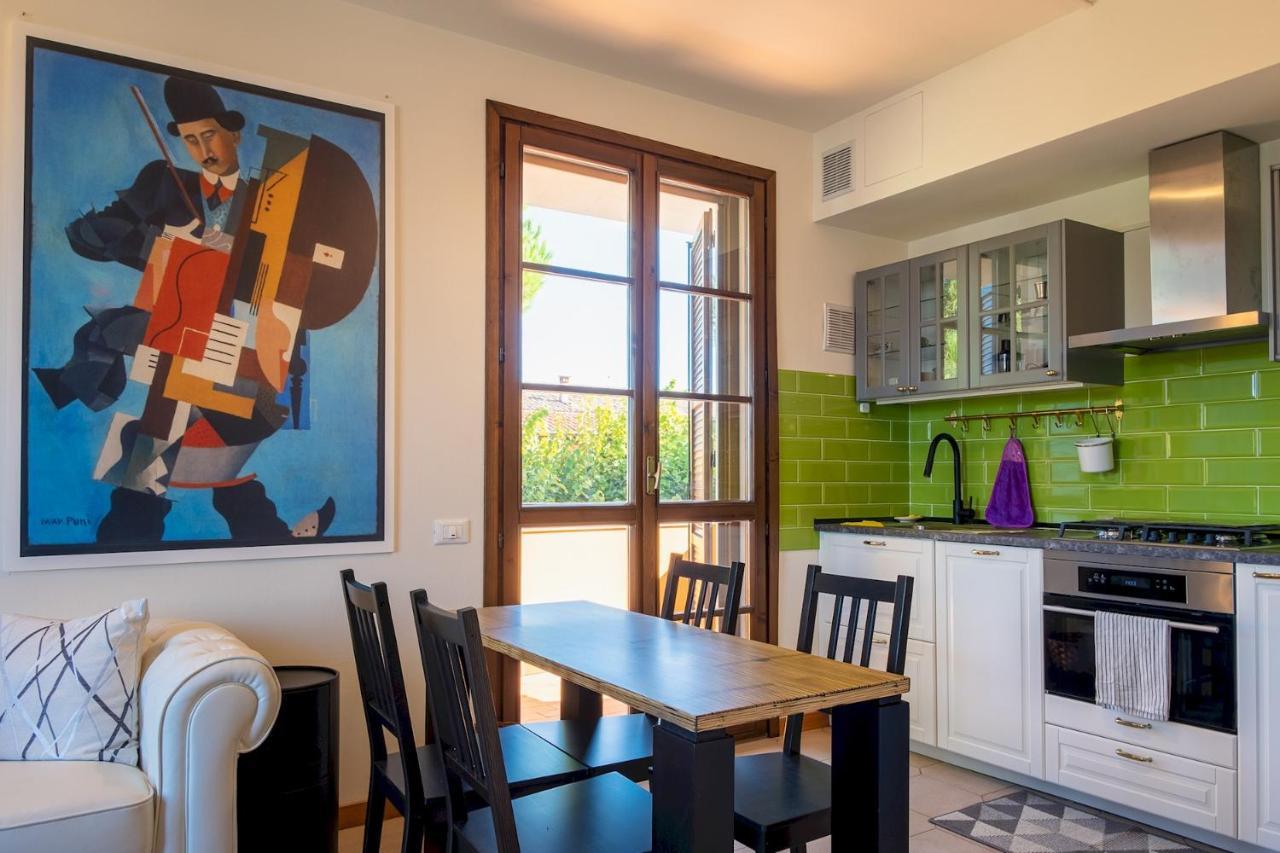 La Casa Sul Porto - Italian Homing Apartment ซีร์มิโอเน ภายนอก รูปภาพ