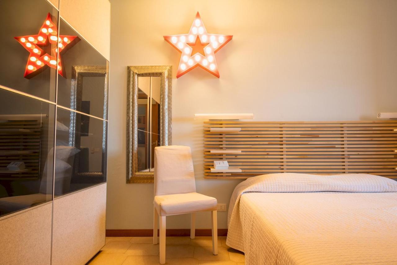La Casa Sul Porto - Italian Homing Apartment ซีร์มิโอเน ภายนอก รูปภาพ
