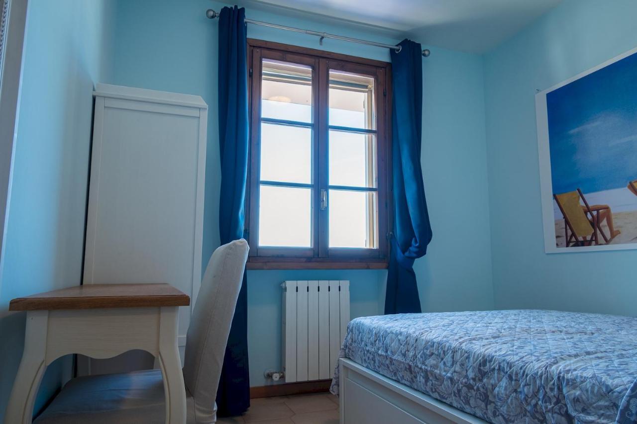 La Casa Sul Porto - Italian Homing Apartment ซีร์มิโอเน ภายนอก รูปภาพ
