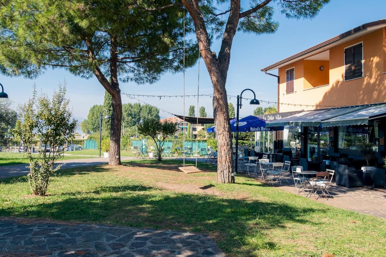 La Casa Sul Porto - Italian Homing Apartment ซีร์มิโอเน ภายนอก รูปภาพ